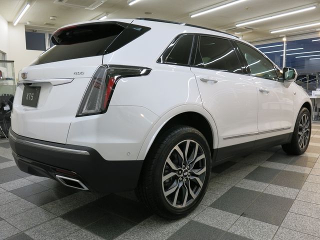 Cadillac XT5 2023-02 24948-15