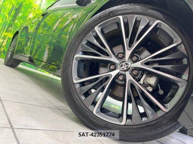 Toyota PRIUS 2023-07 366594-11