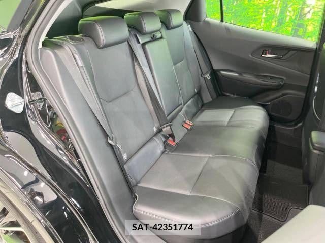 Toyota PRIUS 2023-07 366594-8