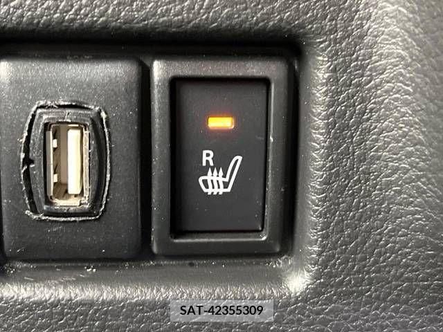 Suzuki SPACIA 2021-02 216705-6
