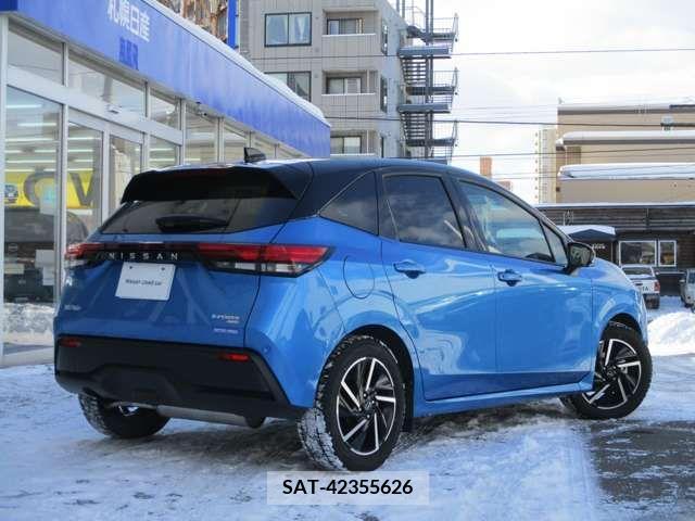 Nissan NOTE 2023-09 216746-1
