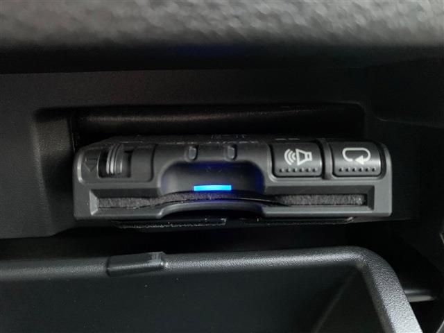 Nissan SERENA 2017-08 180954-24