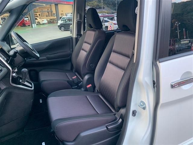 Nissan SERENA 2017-08 180954-2
