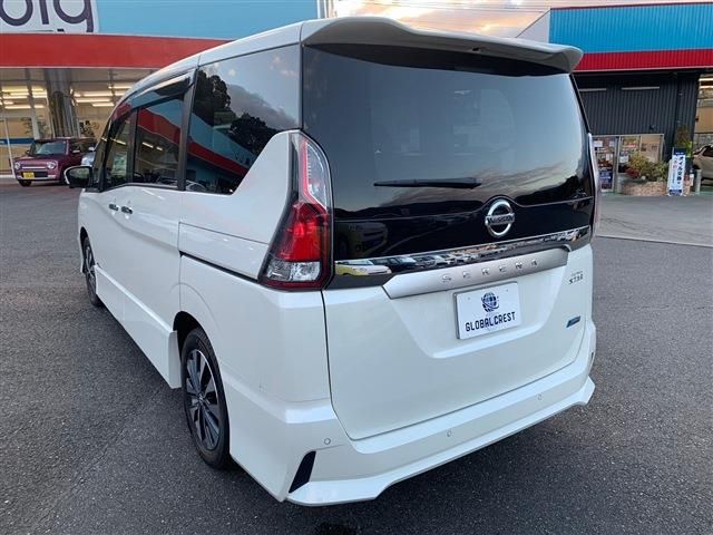 Nissan SERENA 2017-08 180954-10