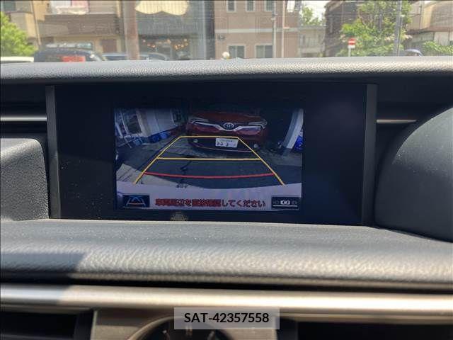 Lexus IS 2013-06 275455-14