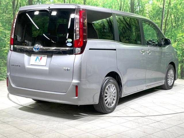 Toyota ESQUIRE 2016-05 184716-17