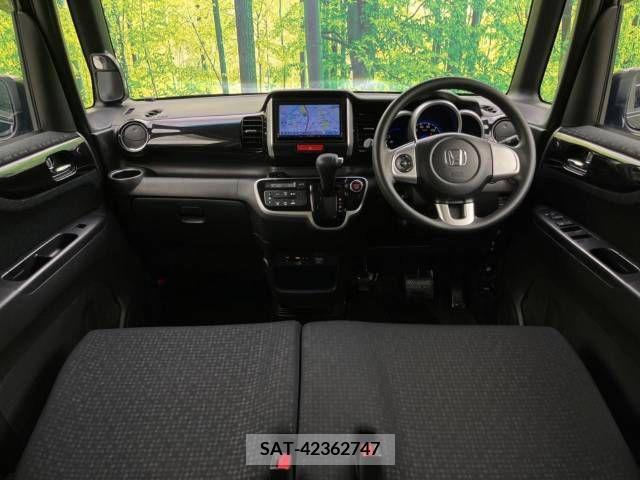 Honda N BOX CUSTOM 2016-04 250364-1