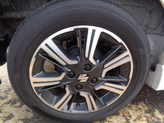 Suzuki SOLIO BANDIT 2018-07 185427-28