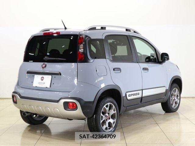 Fiat PANDA 2021-07 218572-7