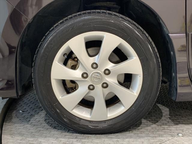 Nissan SERENA 2013-01 194724-14