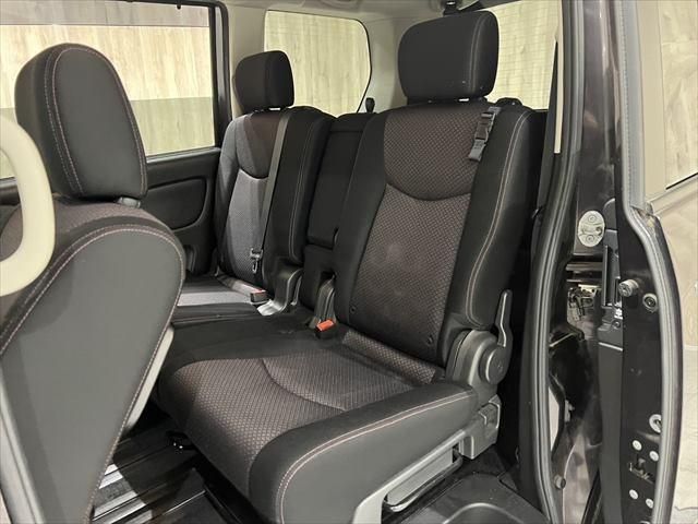 Nissan SERENA 2013-01 194724-23