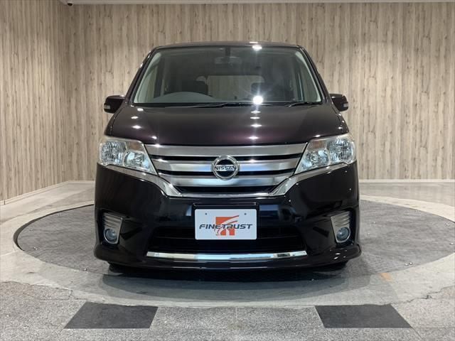 Nissan SERENA 2013-01 194724-1