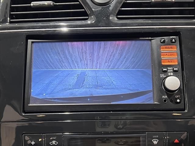 Nissan SERENA 2013-01 194724-29