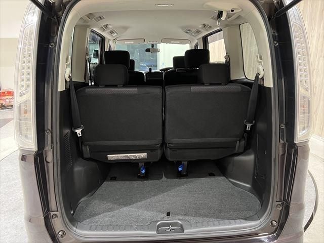 Nissan SERENA 2013-01 194724-25