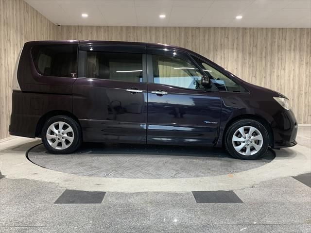 Nissan SERENA 2013-01 194724-3