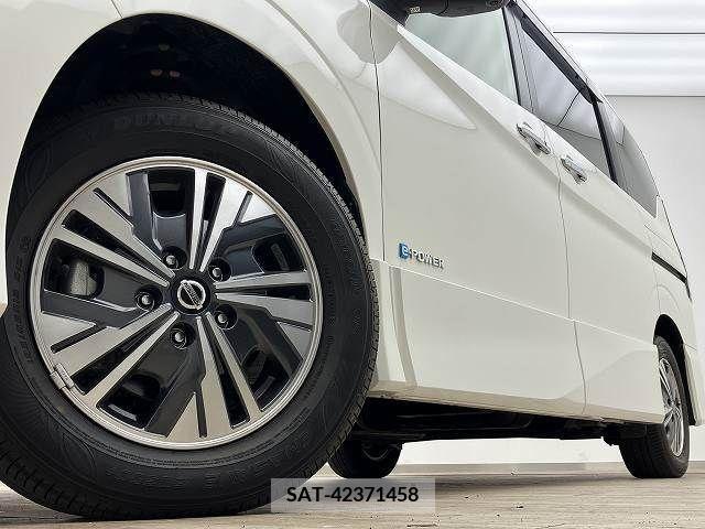 Nissan SERENA 2021-01 220339-18