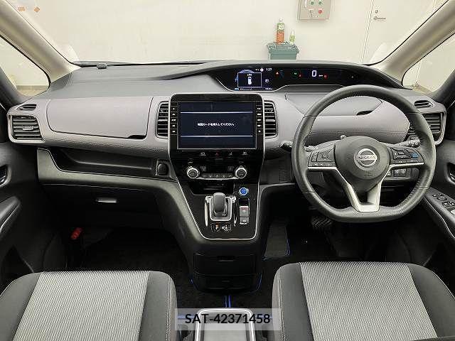 Nissan SERENA 2021-01 220339-1