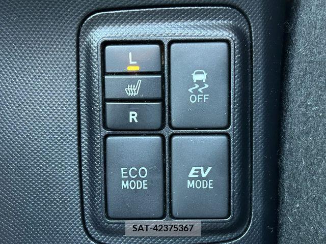 Toyota AQUA 2015-06 216485-15