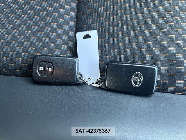 Toyota AQUA 2015-06 216485-9