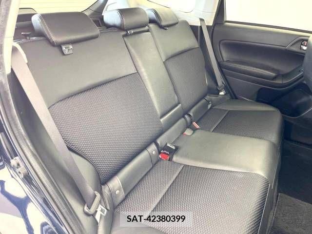 Subaru FORESTER 2015-08 329680-9