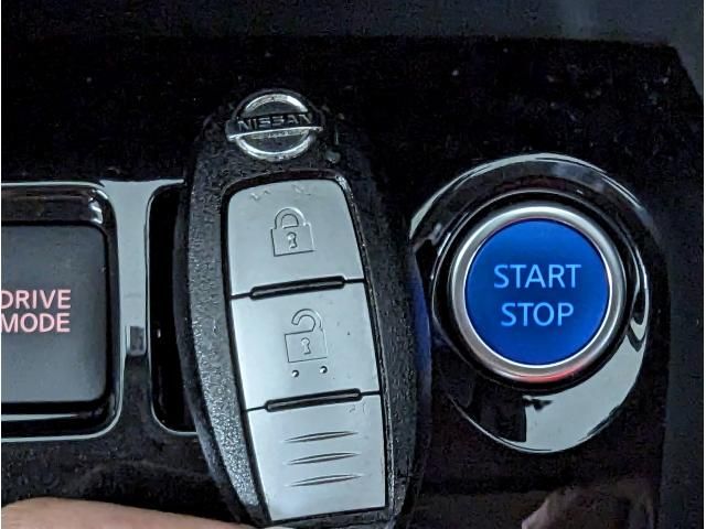 Nissan KICKS 2021-02 28625-6