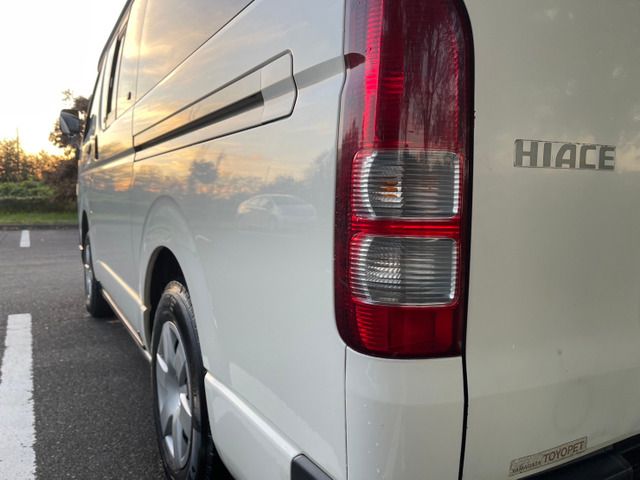 Toyota HIACE VAN 2008-06 19205-18