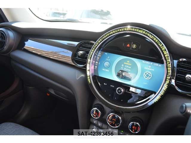 Bmw MINI 2023-04 319661-11
