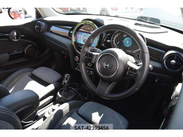 Bmw MINI 2023-04 319661-5