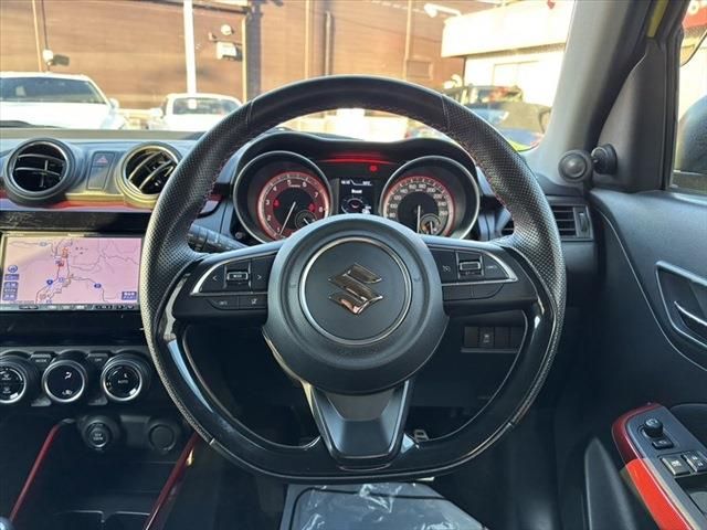 Suzuki SWIFT 2017-10 196614-13