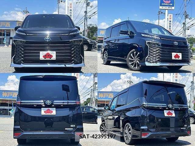 Toyota VOXY HYBRID 2023-03 370600-8
