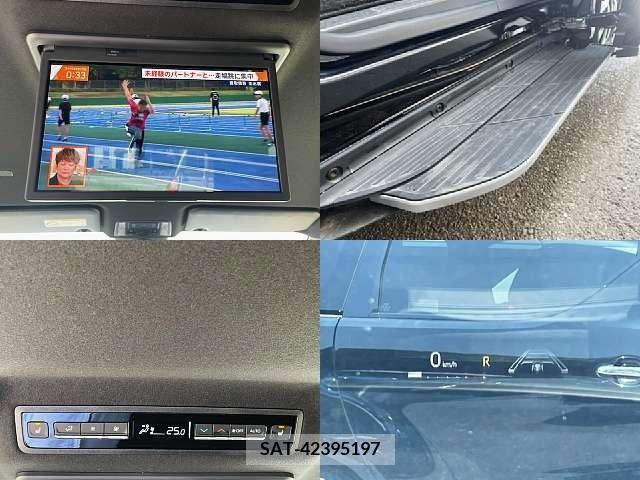 Toyota VOXY HYBRID 2023-03 370600-6