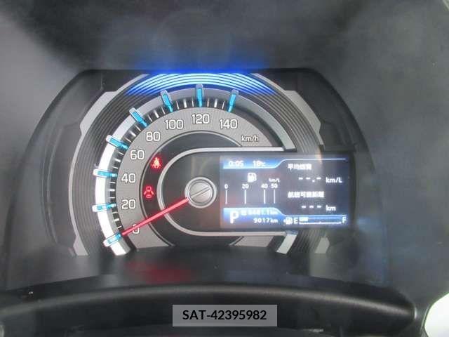 Suzuki HUSTLER 2022-04 373769-6