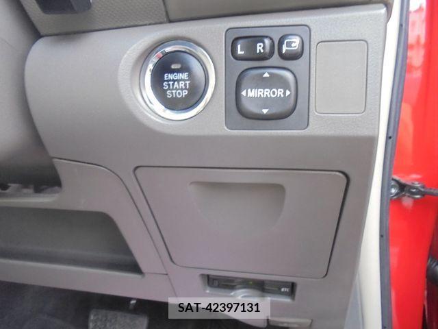 Toyota VITZ 2009-06 326737-10