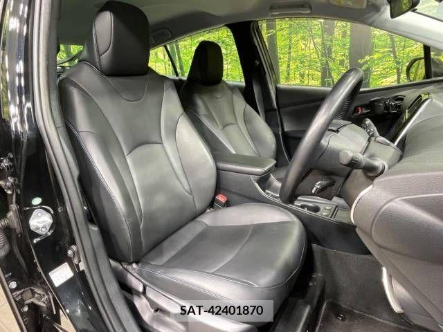 Toyota PRIUS 2019-05 281935-8
