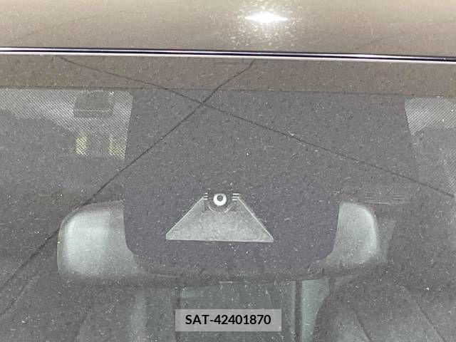Toyota PRIUS 2019-05 281935-4