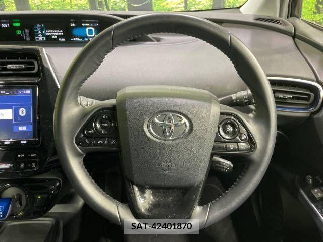 Toyota PRIUS 2019-05 281935-11
