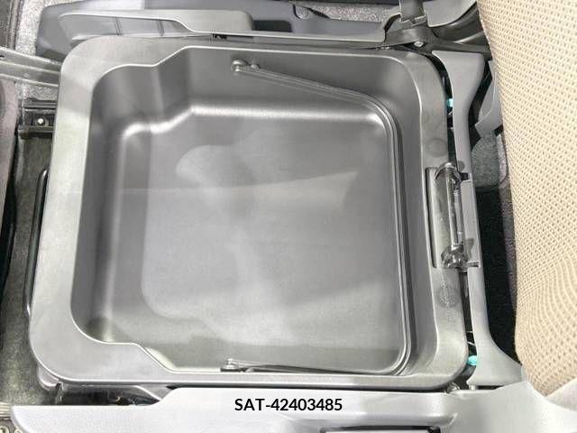 Suzuki MR WAGON 2014-11 311541-7