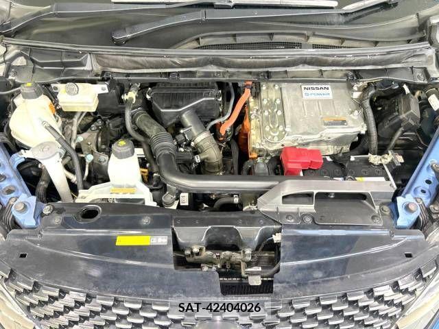 Nissan SERENA 2018-08 367672-19