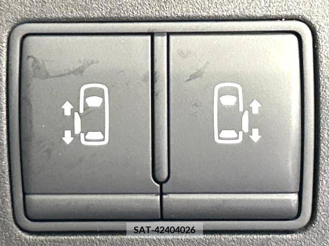 Nissan SERENA 2018-08 367672-7