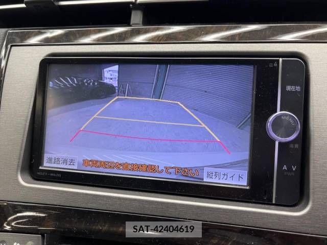 Toyota PRIUS PHV 2014-02 251670-4