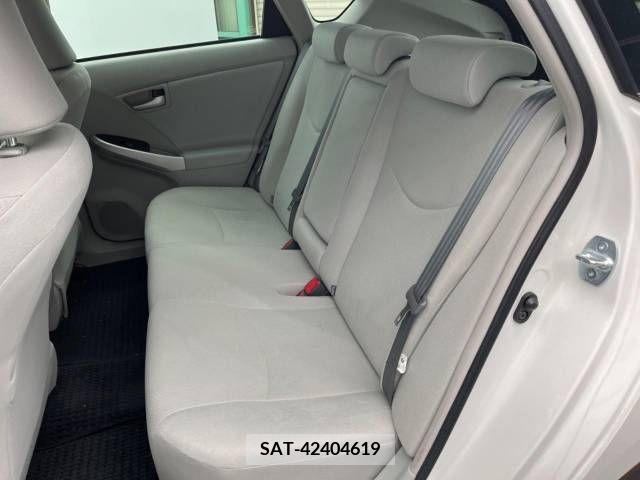 Toyota PRIUS PHV 2014-02 251670-8