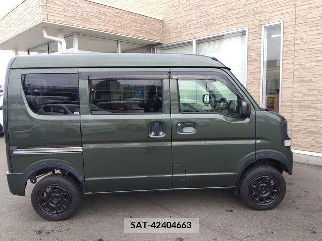 Suzuki EVERY 2020-04 301687-2