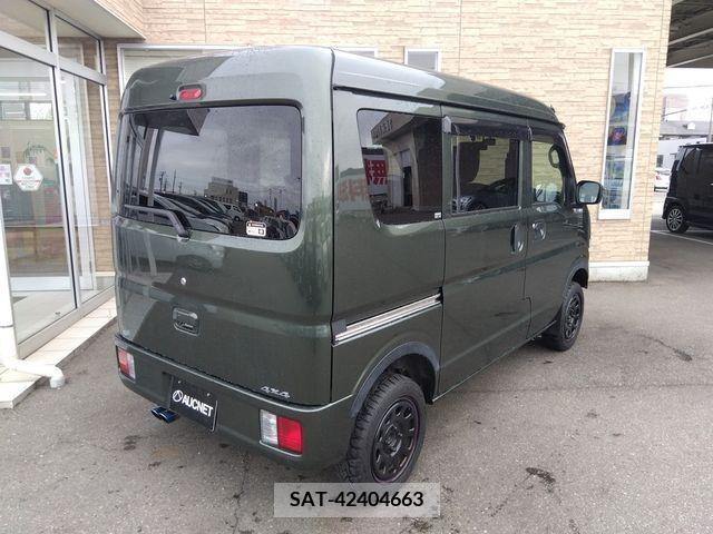 Suzuki EVERY 2020-04 301687-1