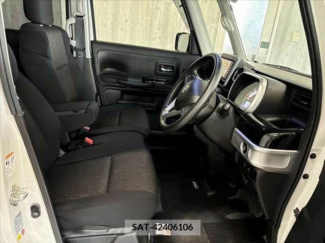 Suzuki SPACIA 2018-07 394215-13
