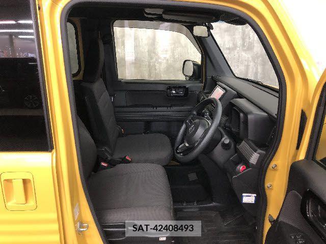 Honda N-VAN 2018-07 353098-9
