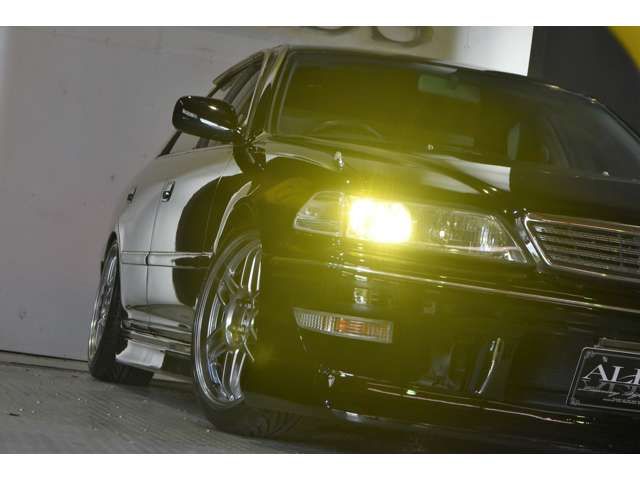 Toyota MARK II 1999-06 3683-11