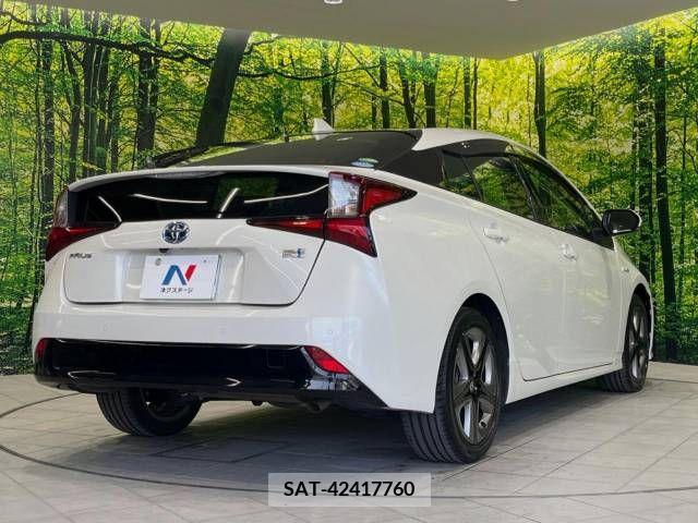 Toyota PRIUS 2019-09 366362-17