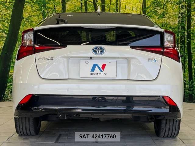 Toyota PRIUS 2019-09 366362-15