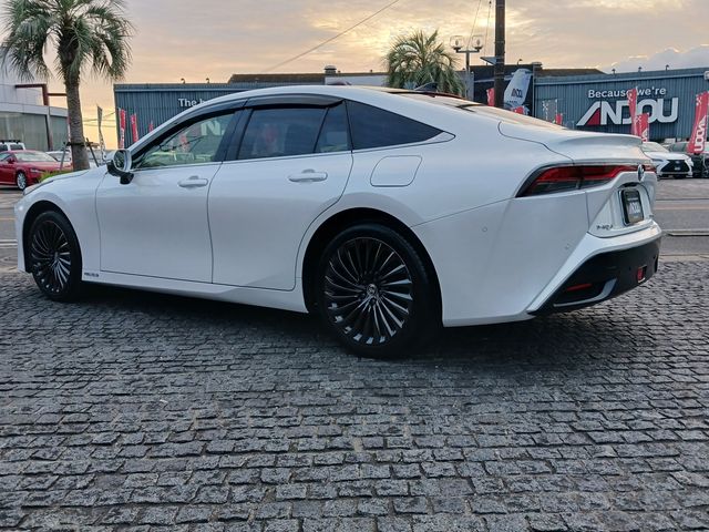 Toyota Mirai 2020-12 12237-3