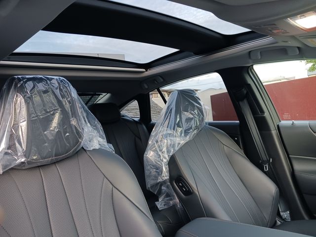 Toyota Mirai 2020-12 12237-10